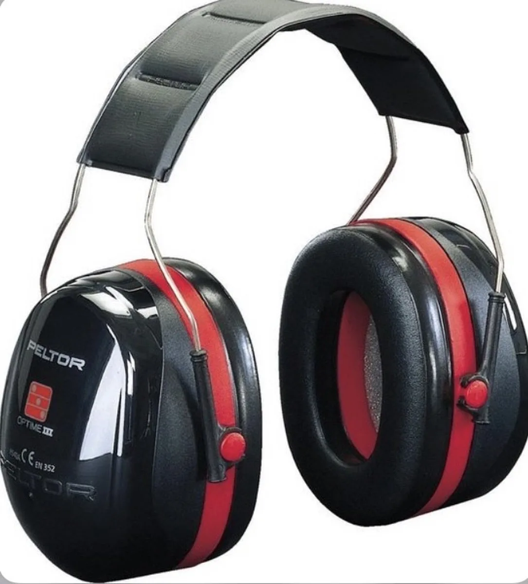 Peltor Optime III - Gehoorbescherming - H540A - Zwart / Rood de 3M, Zwart Rood – image du produit