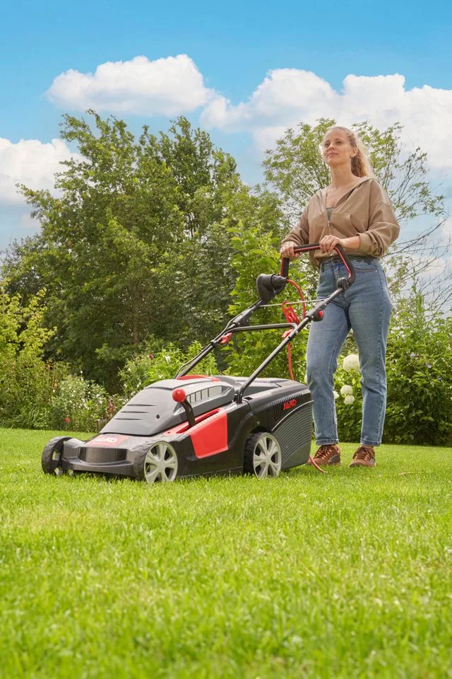 Elektrorasenmäher 40.4 E Comfort, 40 cm Schnittbreite, 1400 W van AL-KO, Zwart – productafbeelding 5 van 5