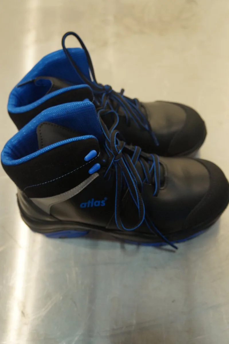 bs 284 blue werkschoenen | 47 | O2 by Atlas, Black – product image
