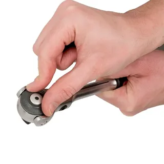 With 3/8´´ Articulated Head With 72 Teeth And 5° Action Angle 223 Mm Ratel by Bahco – product image 6 of 6