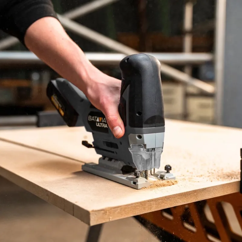 Batavia 18V Brushless Accu Decoupeerzaag Incl. 2.0Ah Accu & Lader by Batavia – product image