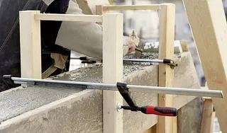 Lijmtang 1000/120mm - TGK100-2K van Bessey, Aluminium, Zwart, Rood – productafbeelding 2 van 2