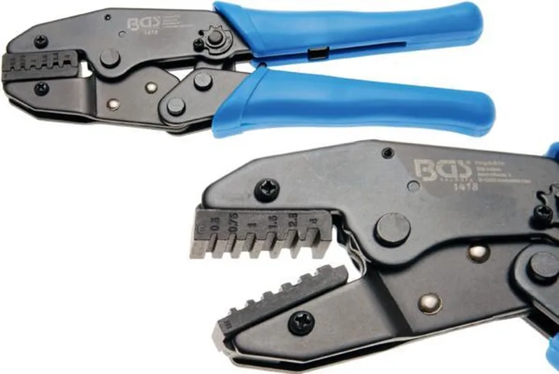 Ratel Krimptang 0.5mm -4mm2 Kabelschoentang voor adereind hulsjes - Kabelschoen - Auto electronica - universeel - Werkplaats -BGS1418 van BGS technic, Zwart – productafbeelding