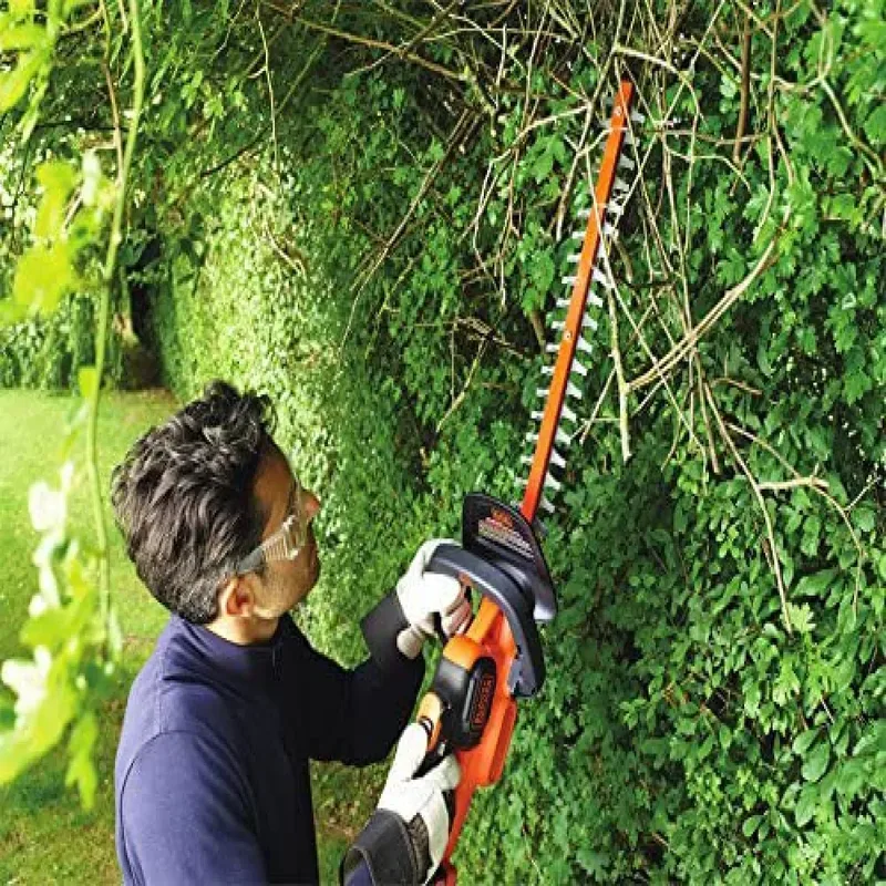 18V 2.0Ah 45cm 18mm Heggenschaar - GTC18452PC-QW by Black+Decker – product image 3 of 3