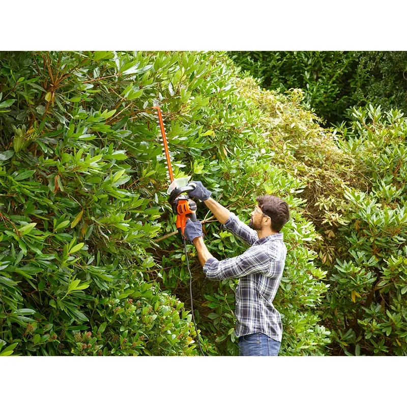 500W Heggenschaar 55cm - BEHTS401-QS de Black+Decker – image du produit 4 sur 6