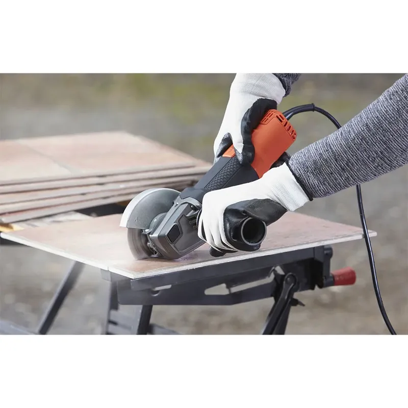 B+D Haakse slijper 900W 115mm van Black+Decker – productafbeelding 4 van 6