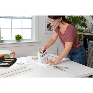 Bcn115-xj Elektrische Tacker von Black+Decker – Produktbild 2 von 4