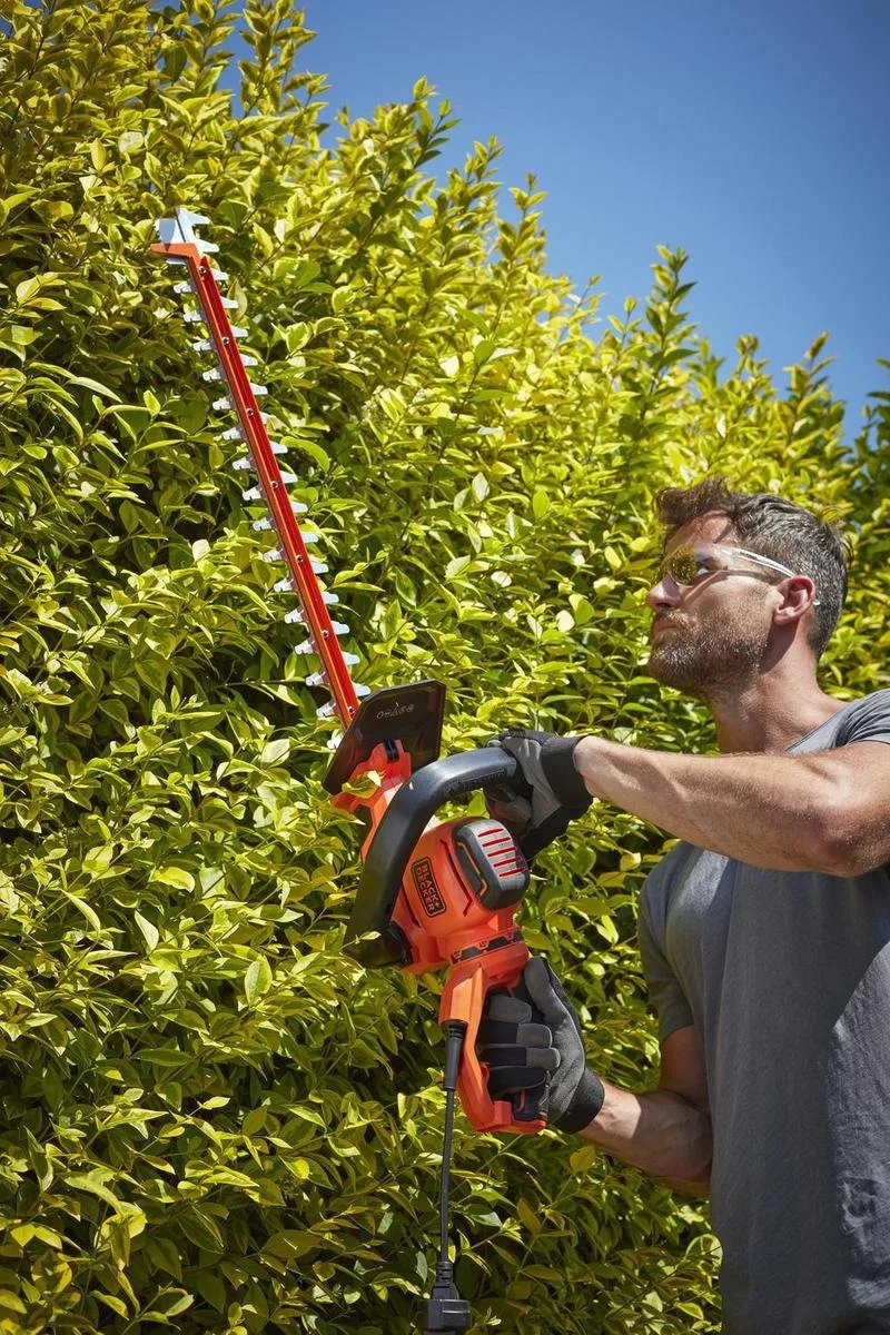 BLACK+DECKER 650W 60cm 25mm TWIST Heggenschaar - BEHTS551-QS by Black+Decker – product image 5 of 7