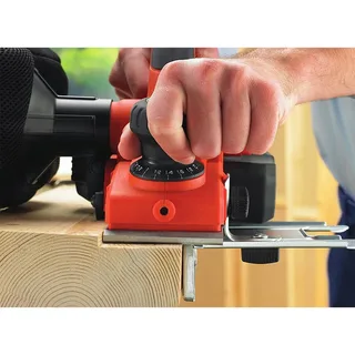 Kw750k Bandschuurmachine van Black+Decker – productafbeelding 2 van 6