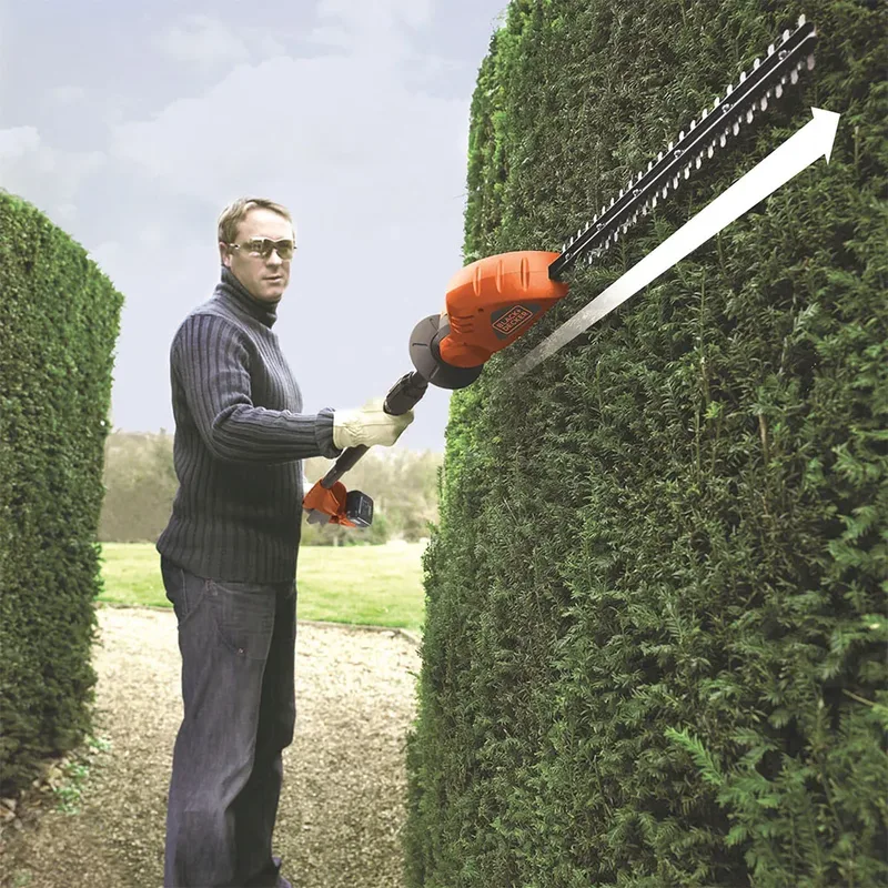 Lichtgewicht Lithium heggenschaar op steel. 18V. 2.0Ah. autonomie 100m2 - GTC1843L20-QW de Black+Decker – image du produit 2 sur 4
