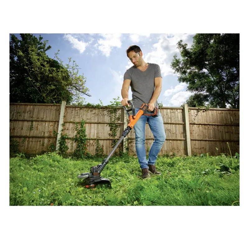 STC1840EPC 18V Li-Ion accu grastrimmer set (1x 4,0Ah accu) - 30cm van Black+Decker – productafbeelding 2 van 5