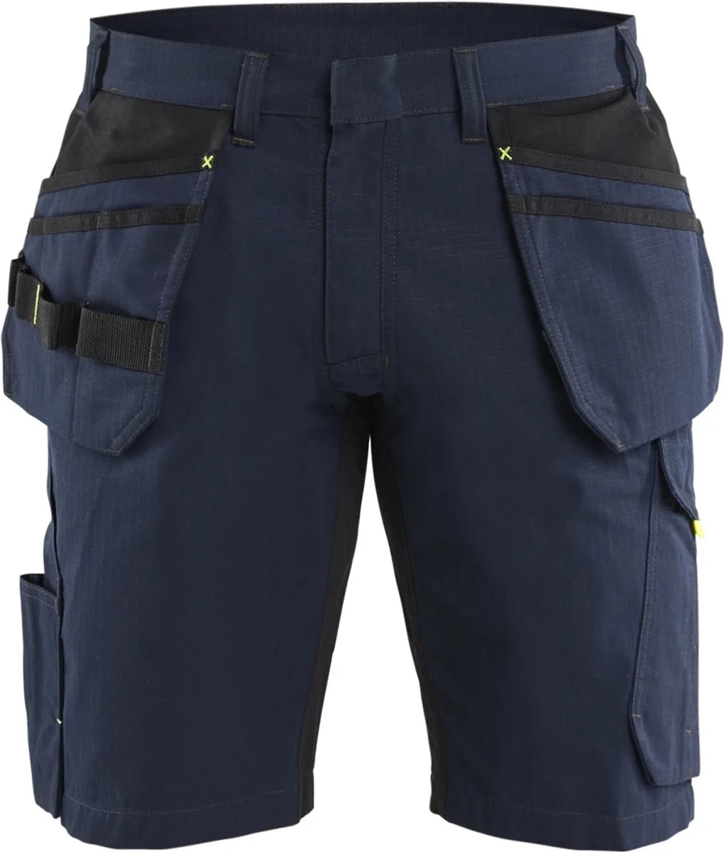 Service short met spijkerzakken 1494-1330 - Donker marineblauw/High Vis Geel de Blåkläder, Donker marineblauw, High Vis Geel, C44 – image du produit