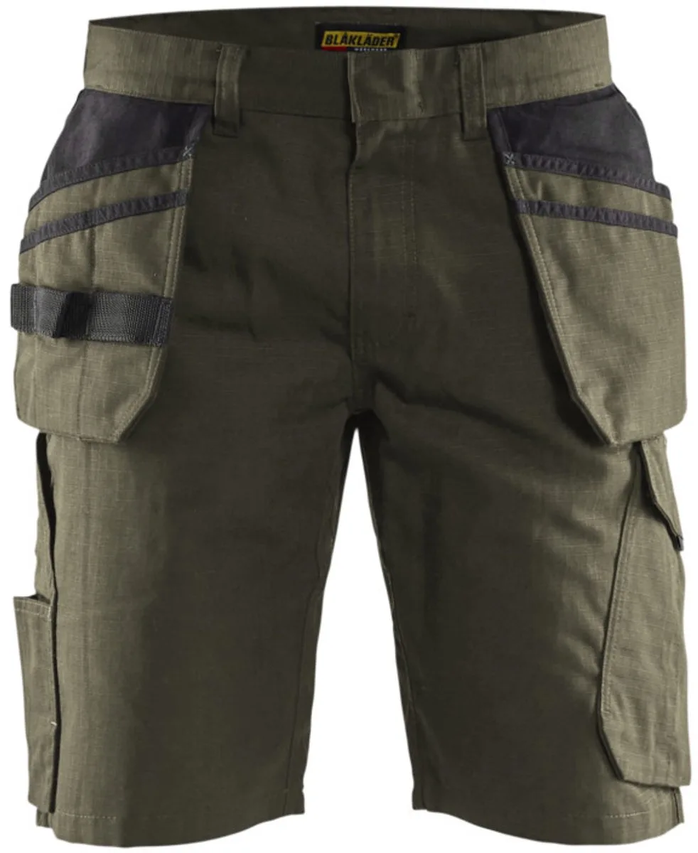 Service short met spijkerzakken 1494-1330 - Groen/Zwart de Blåkläder, Vert, Noir, C44 – image du produit