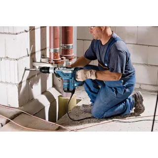 Boorhamer GBH 5-40 DCE (Handgreep, machinedoek, vettube) de Bosch Professional – image du produit 4 sur 5