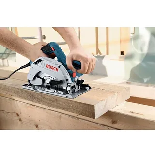 Cirkelzaagmachine GKS 165 (Afzuigadapter, HM-zaagblad 165 mm Ø, inbusstiftsleutel SW 5, parallelgeleider) by Bosch Professional – product image 2 of 3