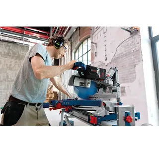 Gcm 18v-305 C Kappsäge von Bosch Professional – Produktbild 6 von 6