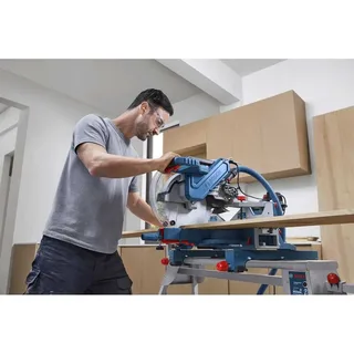 GCM 340-305 D Kap- en verstekzaag - 0601B60000 van Bosch Professional – productafbeelding 2 van 6