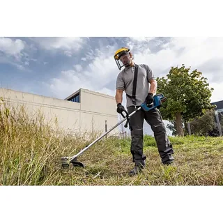 GFR 18V-23 - Accu Bosmaaier - Inclusief Schouderriem - Spoel en lijn - Beschermkap - Handgreep - Plant Bescherming - Messenset - barrière balk van Bosch Professional – productafbeelding 5 van 6