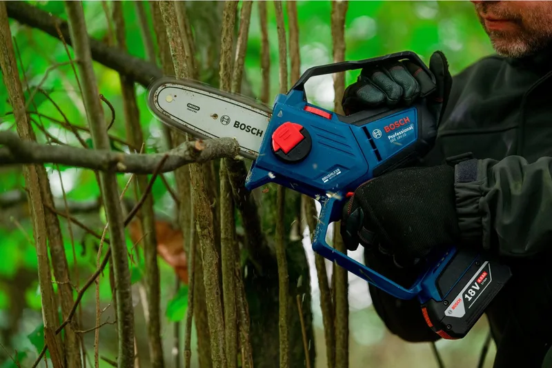 GKE 18V-15 - Accu Kettingzaag van Bosch Professional – productafbeelding 5 van 5