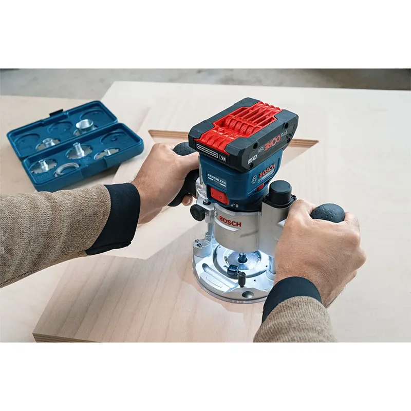 GKF 18V-8 Accu Boven- en Kantenfrees 18V Basic Body in L-Boxx - 06016C2003 by Bosch Professional, Blue – product image 2 of 6