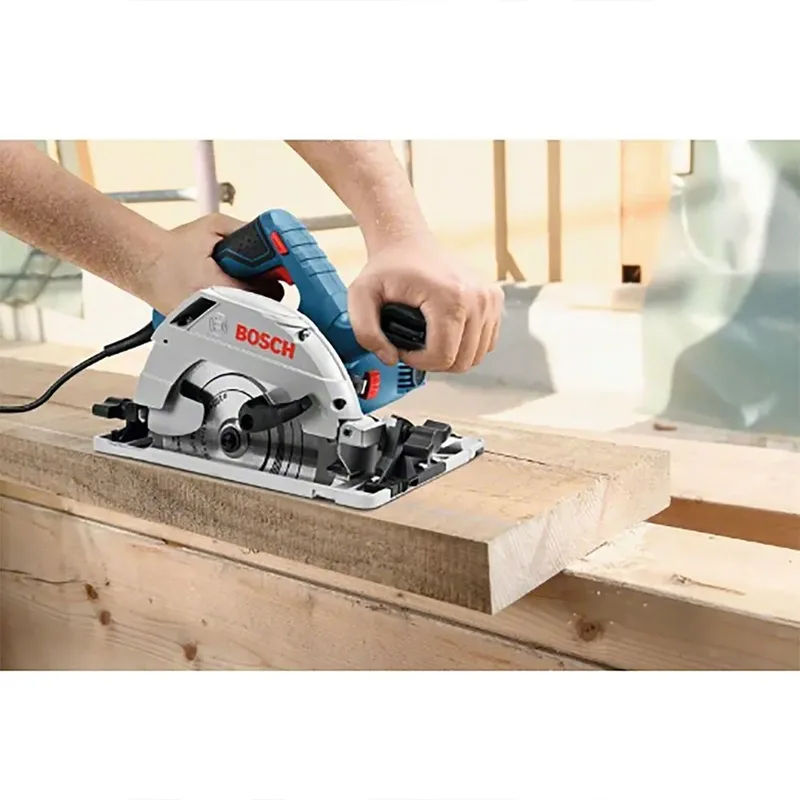 GKS 55+ GCE Cirkelzaag 165mm 1350W - 0601682100 de Bosch Professional – image du produit 3 sur 3
