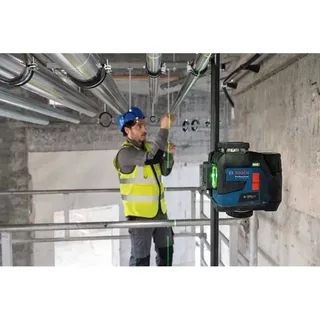 GLL 12V-100-33 CG - Lijnlaser - Inclusief 12V (2.0 Ah) Accu - Snellader - Laserrichtbord - Houder - Plafondklem - Tas van Bosch Professional – productafbeelding 6 van 6