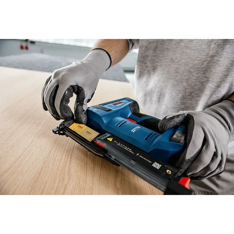 GNH 18V-35 Accu pin tacker 23Ga 18V Basic Body in L-Boxx - 0601482701 van Bosch Professional – productafbeelding 5 van 5