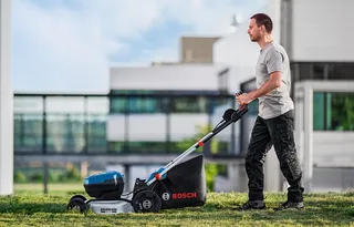 GRA 18V2-46 - Accu Grasmaaier - Exclusief Accu en Lader - Inclusief opvangzak 60L - Mulchaccessoire van Bosch Professional – productafbeelding 2 van 5