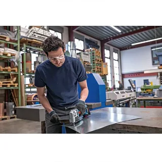 GSC 18V-16 E Accu plaatschaar 18V 4.0Ah in L-Boxx - 0601926301 fra Bosch Professional – produktbillede 4 af 6