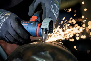 GWS 12V-76 Accu haakse slijper - Zonder 12 V accu en lader - 76 mm van Bosch Professional – productafbeelding 3 van 4