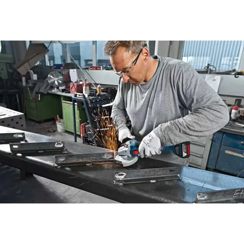 GWS 18V-8 Accu haakse slijper 125mm 18V 4.0Ah in L-Boxx - 06019N9002 fra Bosch Professional – produktbillede 5 af 6