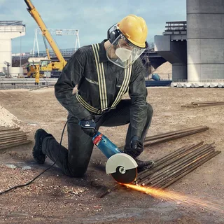 GWS 24-230 JZ Haakse slijper 2400W - 06018C3300 de Bosch Professional – image du produit 3 sur 3