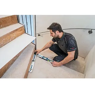 Hoekmeter en waterpas GAM 220 MF by Bosch Professional – product image 2 of 4