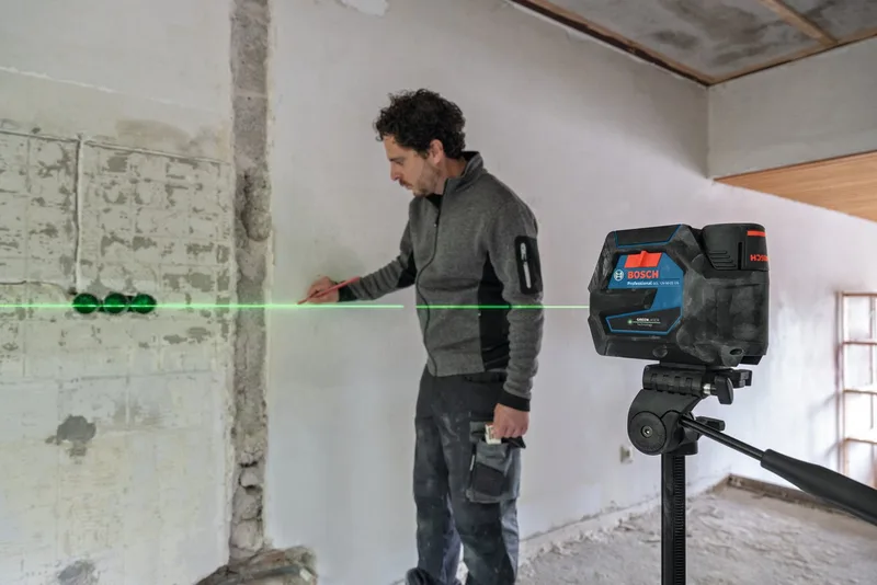 GCL 12V-50-22 CG Punt- en kruislijnlaser groen 12V 2.0Ah in L-Boxx - 0601066S02 van Bosch Professional – productafbeelding 2 van 4