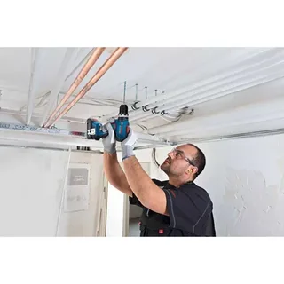 PRO GSB 18V-65 Accu klop-/schroefboormachine + 82x accessoires 2x 4.0Ah - 06019N3307 van Bosch Professional – productafbeelding 3 van 6