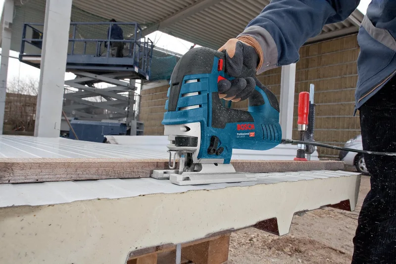 Stichsäge »GST 150 CE«, 780W, im Handwerkerkoffer by Bosch Professional – product image 2 of 5