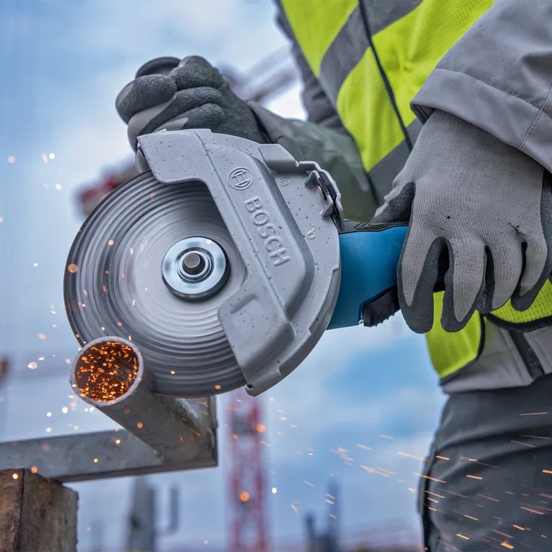 Accu-haakse slijper GWS 18V-180 PC Ø 180 mm / 2x 5,0 Ah + GAL 18V-40 de Bosch Professional – image du produit