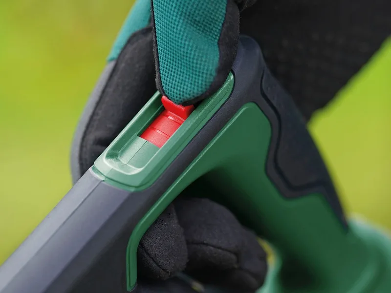 Akku-Laubbläser UniversalLeafBlower 18V-130, ohne Akku und Ladegerät von Bosch Home & Garden, Schwarz – Produktbild 4 von 5