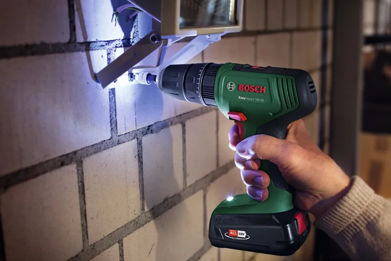 Diy Tournevis électrique Easyimpact 18v-40 2x2.0ah de Bosch, Vert – image du produit 5 sur 5