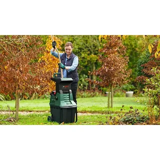 AXT 25 D Hakselaar - 2.500 W - Incl. 53 L opvangbak en aanduwstok van Bosch – productafbeelding 3 van 3