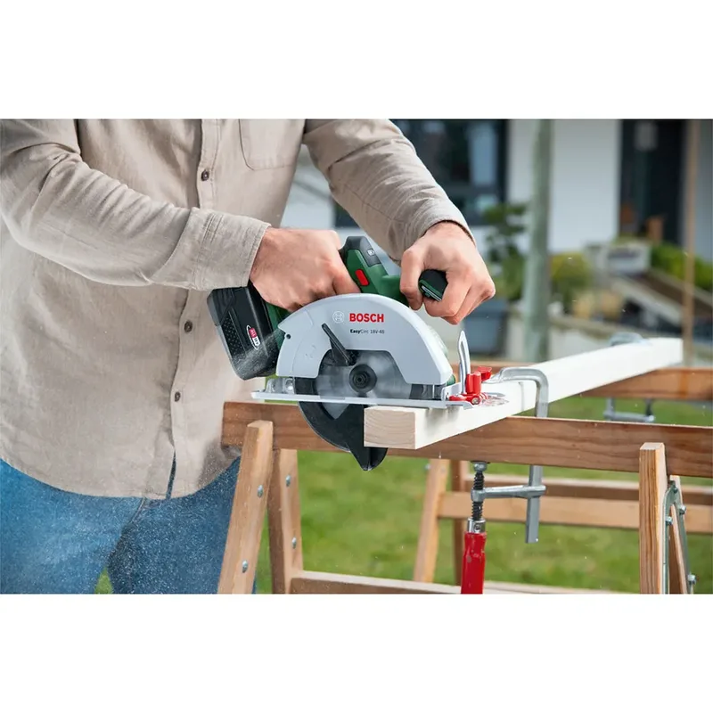 EasyCirc 18V-48 – Compact cirkelzaag – 18V – 48mm de Bosch – image du produit 2 sur 5