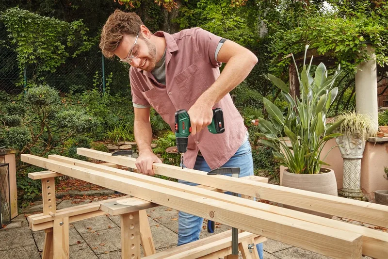 EasyDrill 18V-40 Accuboormachine - Met 2x 18V accu en een lader van Bosch – productafbeelding 2 van 5