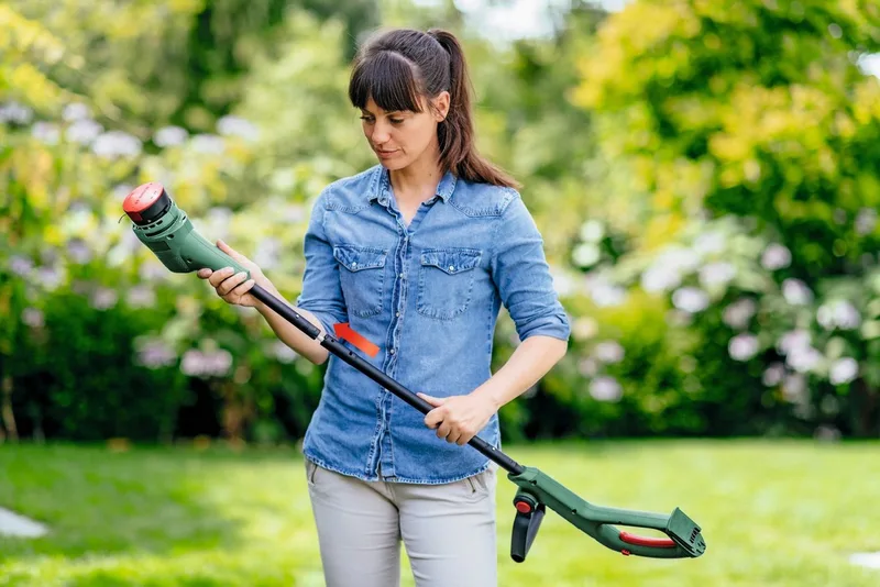 EasyGrassCut 23 - Grastrimmer - op snoer - 230 V - Snijbreedte 23 cm by Bosch – product image 5 of 5