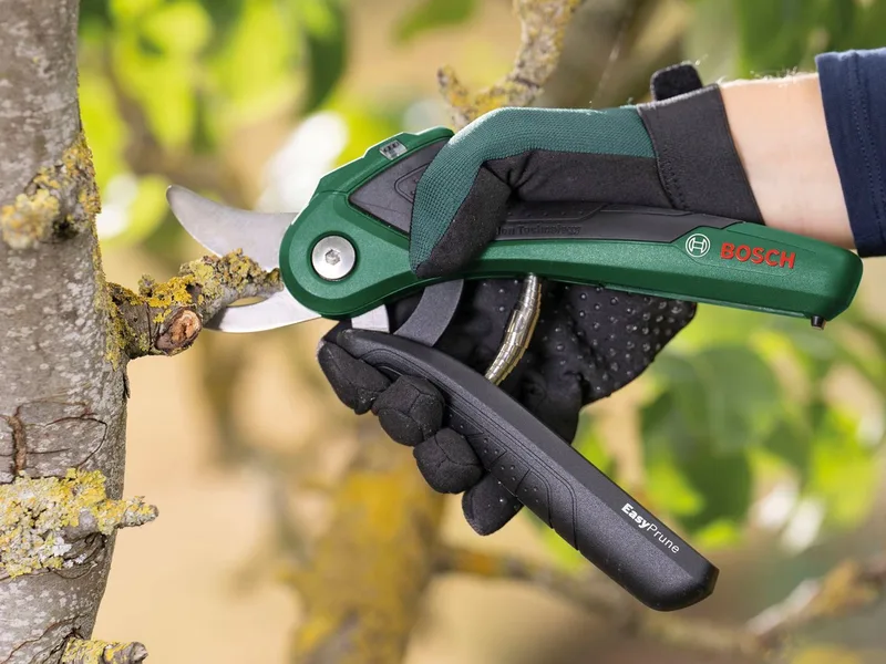 EasyPrune Accu snoeischaar - Met 3.6 V accu en USB lader by Bosch Home & Garden – product image 4 of 5