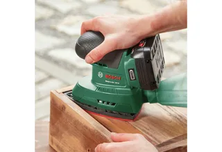 EasySander 18V-8 - Accu Multischuurmachine - Incl. 3 schuurbladen - Zonder 18V accu en lader by Bosch Home & Garden – product image 2 of 5