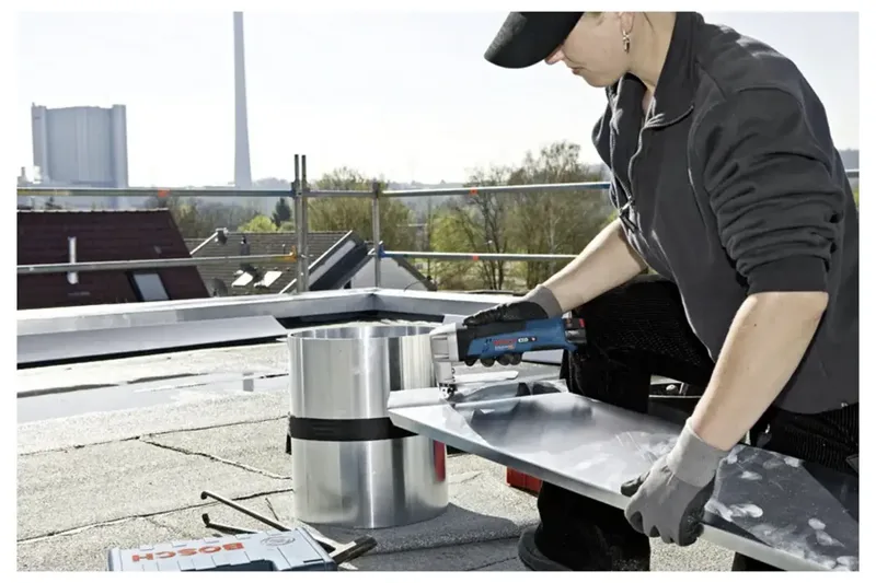 GSC 12V-13 12V Li-Ion accu plaatschaar body by Bosch Professional – product image 2 of 2