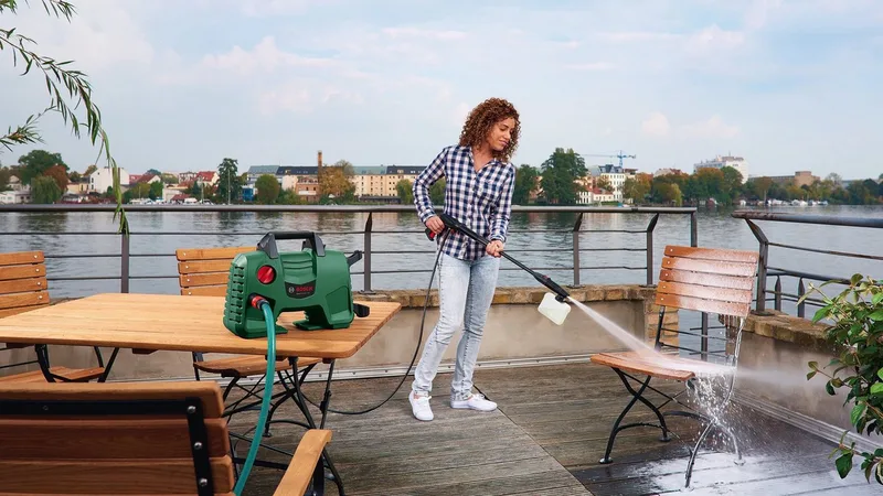 Bosch Diy Nettoyeur Haute Pression Easyaquatak 120 de Bosch Home & Garden, Vert – image du produit 5 sur 5