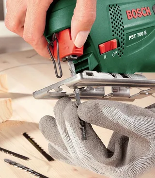 PST 700 E Decoupeerzaag - op snoer - 500 W by Bosch – product image 3 of 5