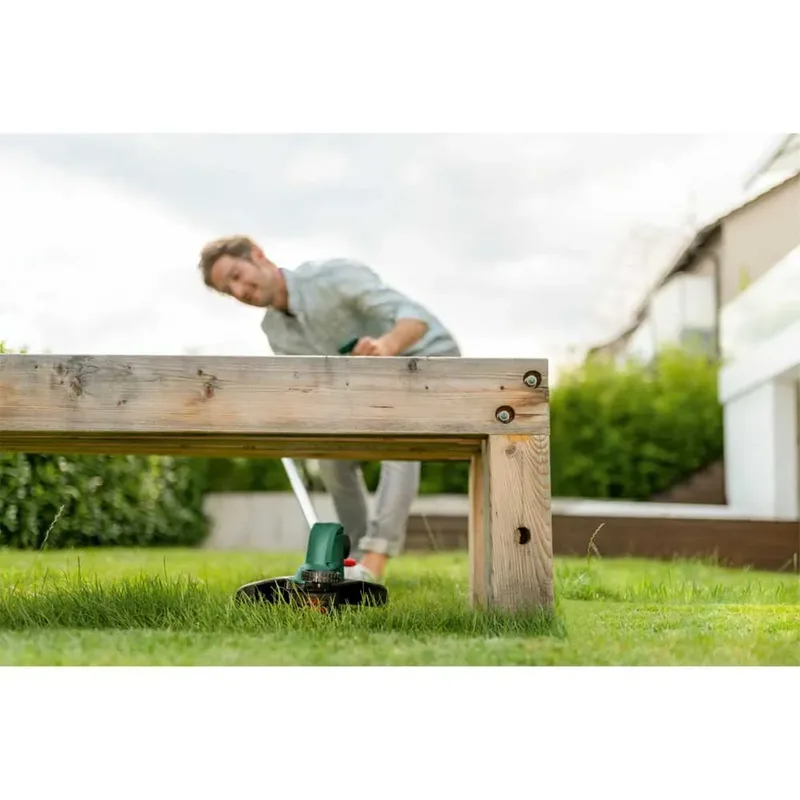 UniversalGrassCut 18V-260 Grastrimmer - Met 2 x 18 V (2.0 Ah) accu en lader de Bosch Home & Garden – image du produit 5 sur 6