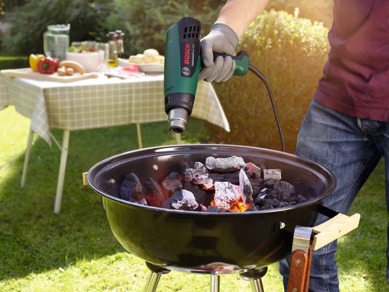 UniversalHeat 600 Heteluchtpistool - op snoer - 1800 W van Bosch – productafbeelding 4 van 5